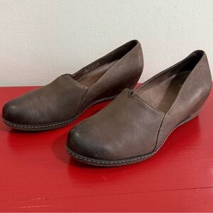 Dansko Liliana Women's Dark Brown Leather wedges sz 40/9.5